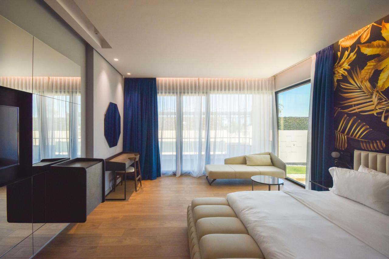 Flamingo Beach Hotel & Spa วญอเรอ ภายนอก รูปภาพ