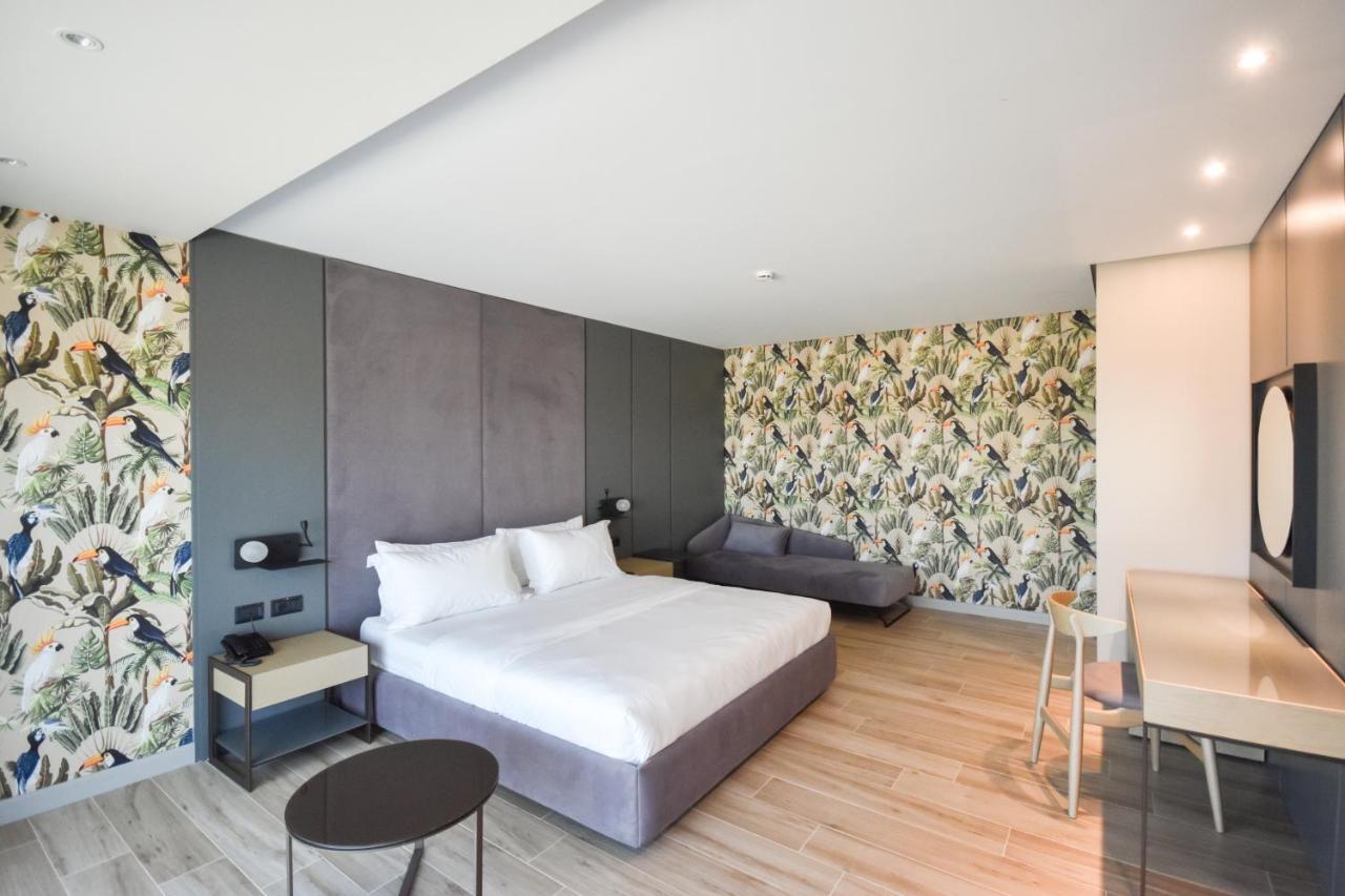 Flamingo Beach Hotel & Spa วญอเรอ ภายนอก รูปภาพ